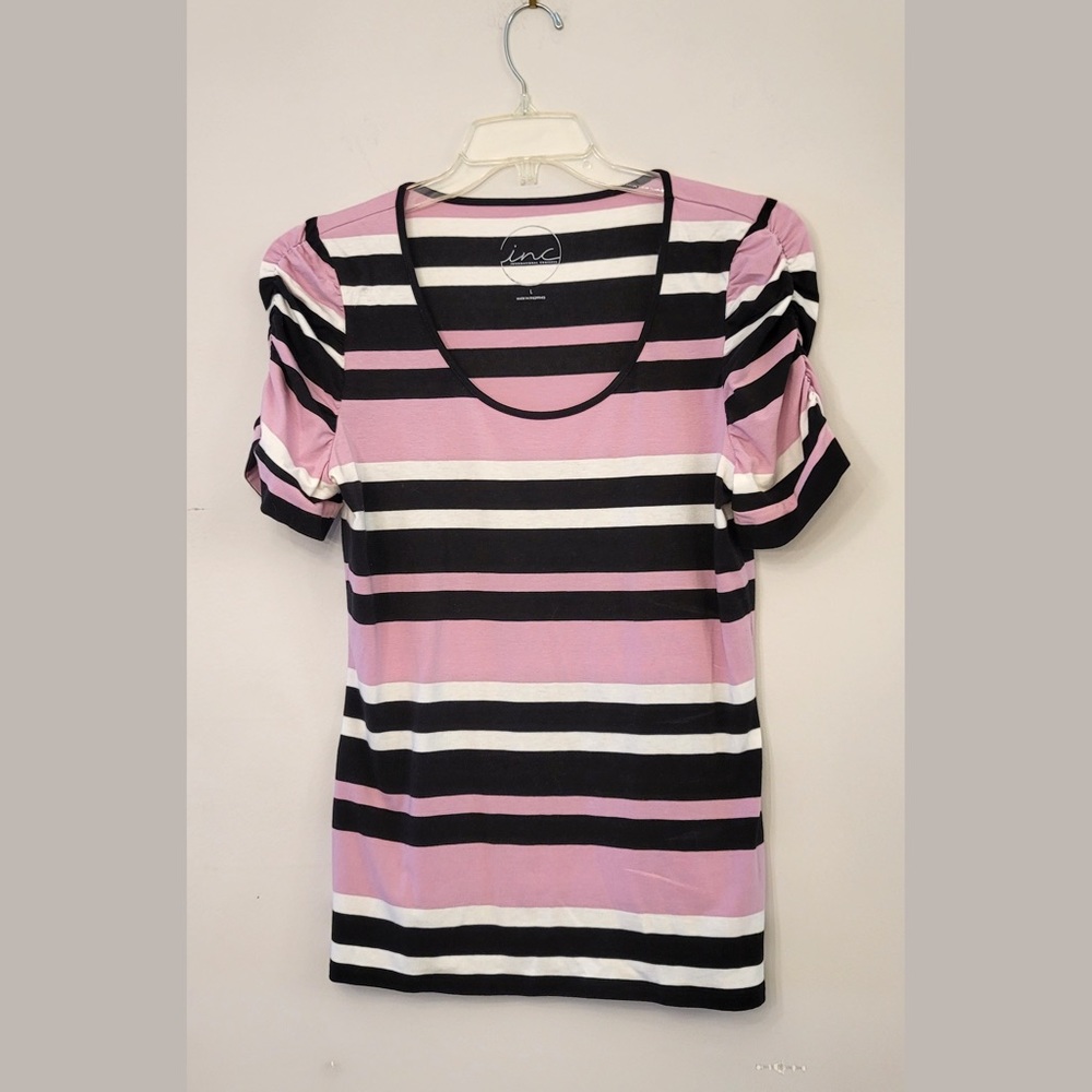 INC fabulous orchid, white and black, scrunched sleeve T-shirt, size large
